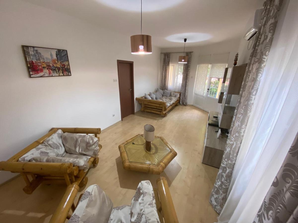 Prčanj Villa Svetlana מראה חיצוני תמונה